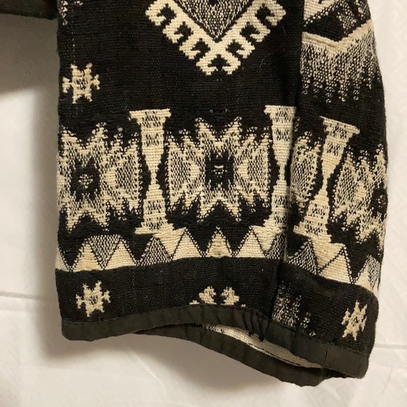 Flashback - Women’s Crop Jacket - Picture 4 of 7